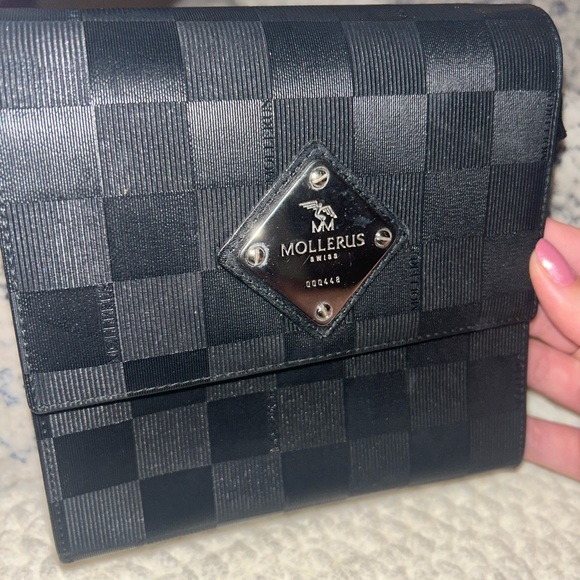 RARE EUC Maison Mollerus Leather Crossbody Black Bag - Picture 2 of 10